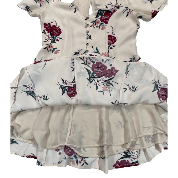 ASTR The Label Cream Red Floral Button Front Ruffle Mini Dress Size Small - Picture 4 of 14